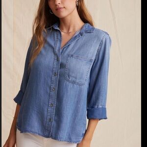 Bella Dahl Blue Soft Denim Western Casual women’s Shirt size small